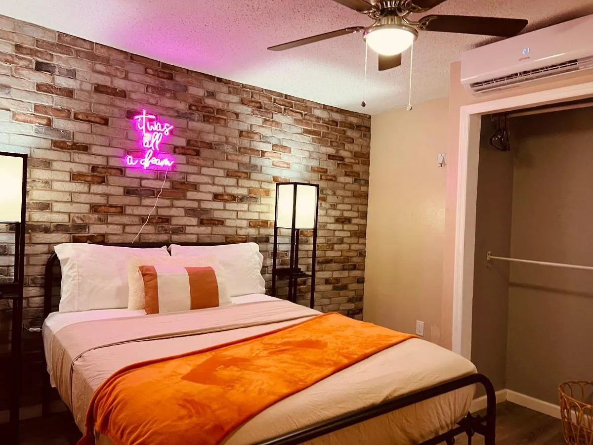 Apartment Near Tpa Airport location